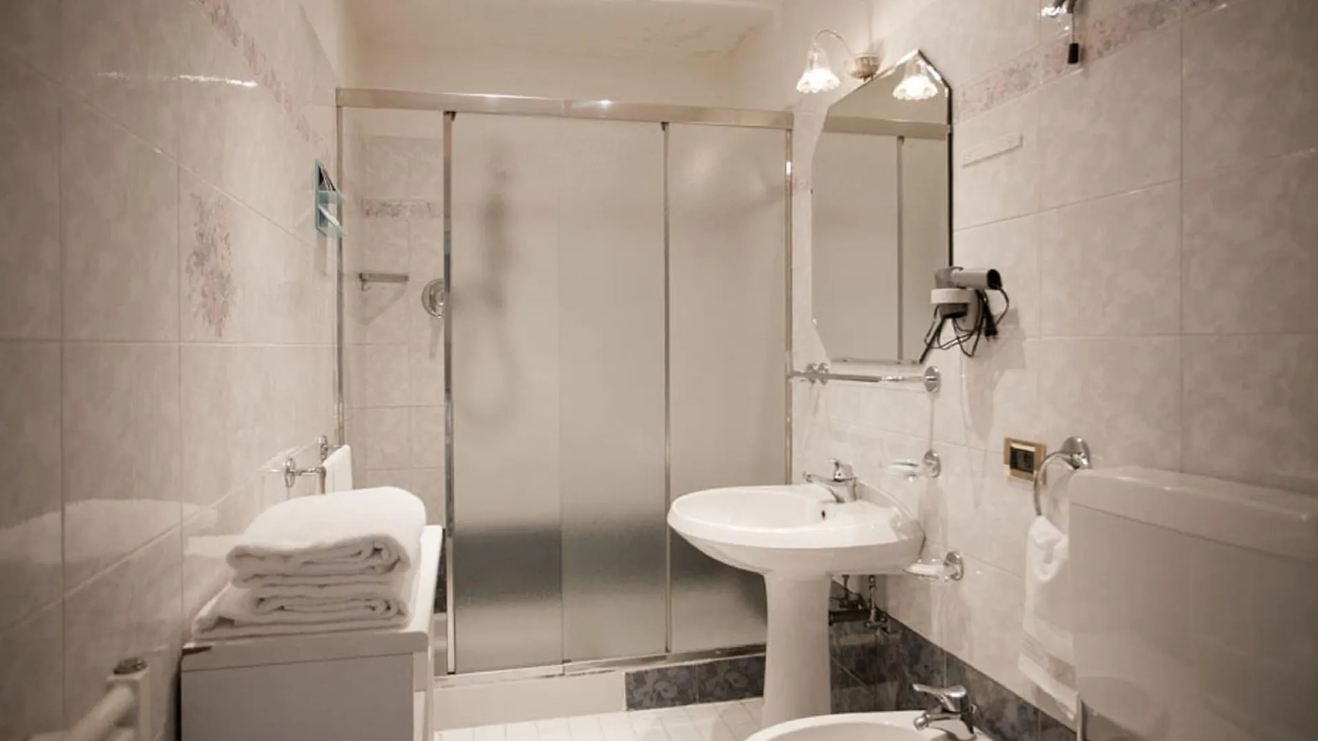 Hotel Bentivoglio Residenza D'Epoca